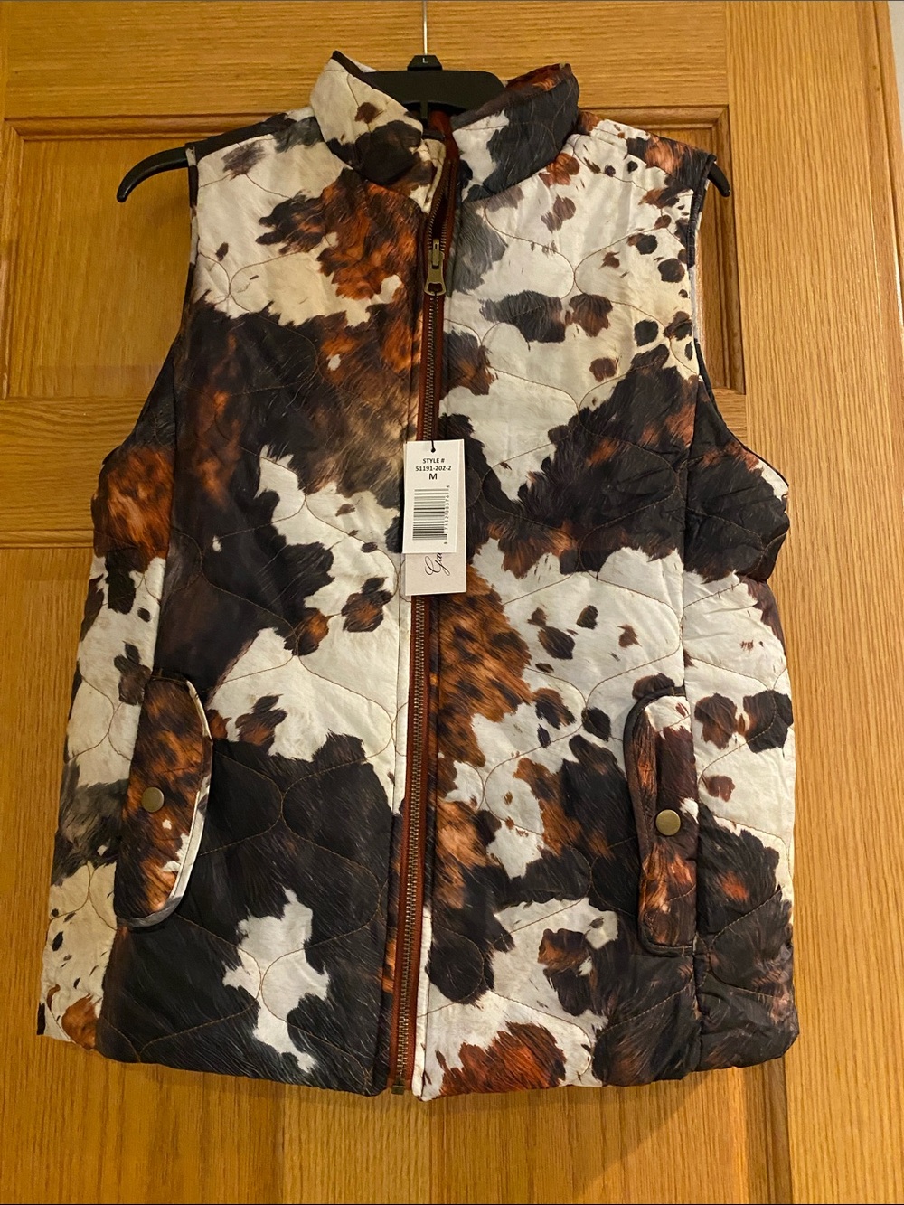 Galleria Enterprises, Inc. Cowhide-Print Quilted Puffer Vest - Brown/Black/White
